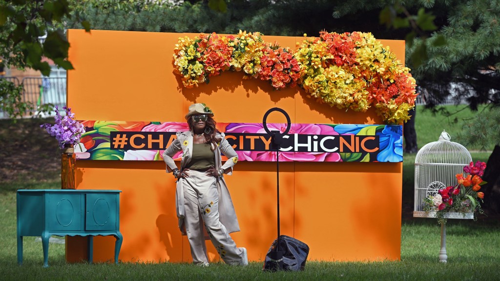 BaltimoreMDNow's tweet photo. CHICNIC A Charm City Picnic | PHOTOS https://t.co/OpmPajV0Nh https://t.co/WnM9unlPk2