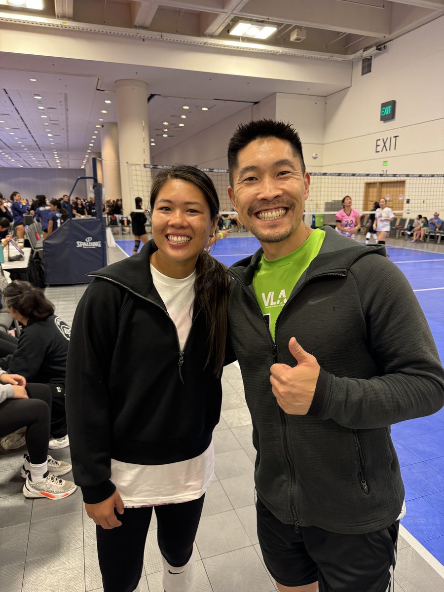 TheCoachDonny's tweet photo. Look who I found at 9 Man Nationals @sfnacivt from @usavolleyball !!

#volleyball #volleyballgame #9man #nacivt #volleyballplayers https://t.co/W6n76apAI8