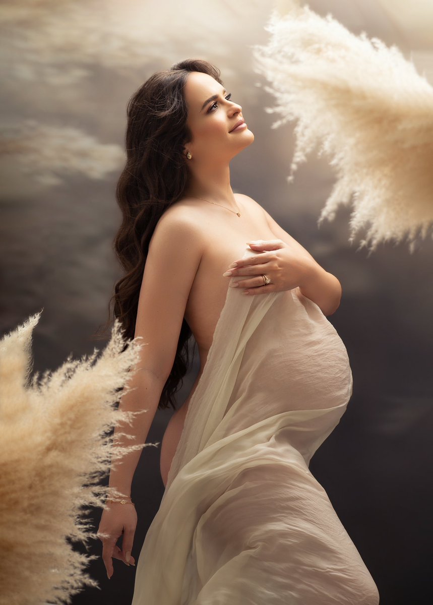 neidyparraphoto's tweet photo. 🛑 The perfect time to do the Maternity session is from 28 to 33 weeks maximum 34!😱
👉Dm me for all details about your session @neidyparraphoto
#maternity #pregnantwomen #maternitysession #miamiphotographer https://t.co/KO1GKBmDo1 https://t.co/SJTQby5w4T