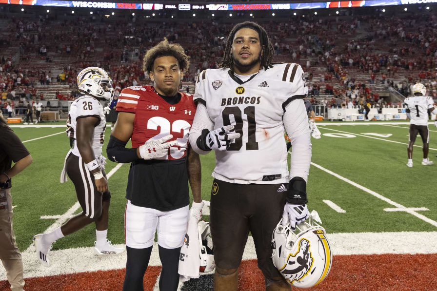 Two Angels! 😇 💪