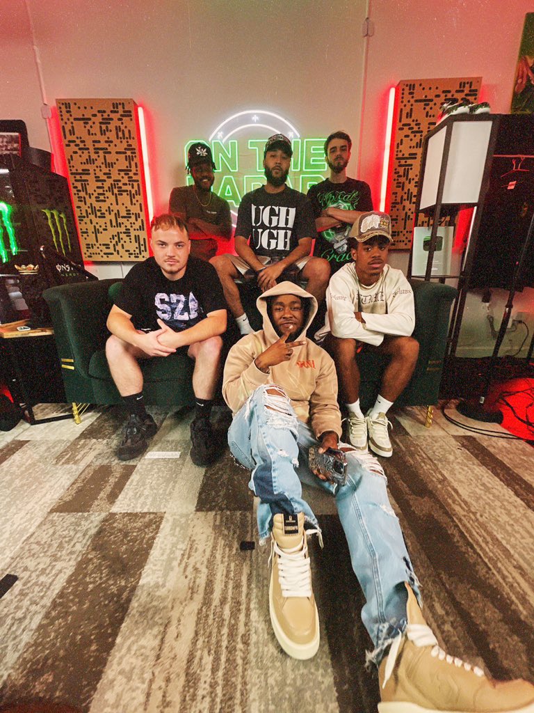 Violation x <a href="/OnTheRadarRadio/">On The Radar Radio With Gabe P</a> 
YHNI club ✨🏚️ not the full house tho …