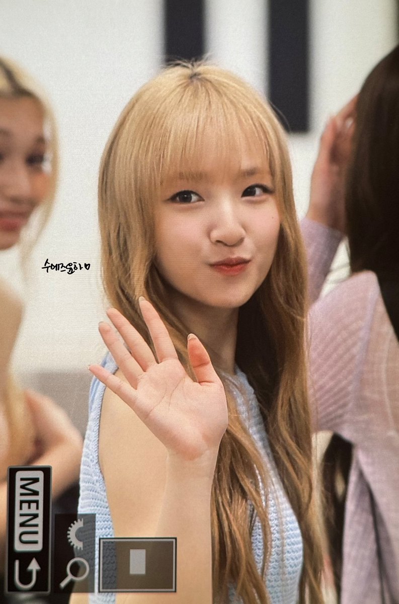 Suez_YunHa's tweet photo. 240902 💘

#윤하야_여기봐봐 #유니스 #UNIS #방윤하 #YUNHA #빵윤하 https://t.co/PPV2uYi1Qg