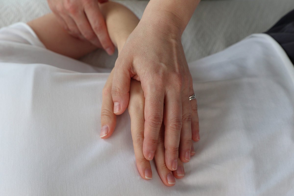 September is Pain Awareness Month, as you are all probably much too well aware! We feel you... Understanding the #EDS Pain Maze:

 buff.ly/3Z8Yu3H 

#EhlersDanlosSyndrome #hypermobility #hEDS #HSD #Fibromyalgia #Pain #CPP #Spoonies #NEISvoid #Disability