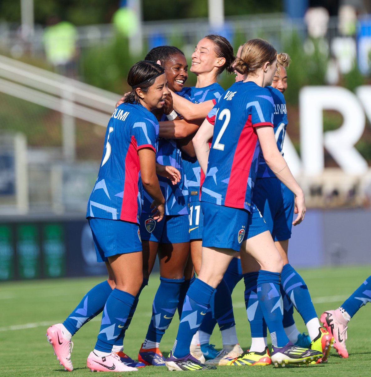 thatpintolife's tweet photo. What a game! Brianna came through with the game-winner again! So proud of her and the team. #ThatPintoLifeNeverStops #NWSL #GameWinner #ThatPintoLife https://t.co/REFeHmzy9Q