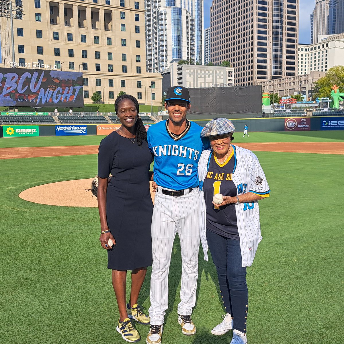 Alma Adams tweet media