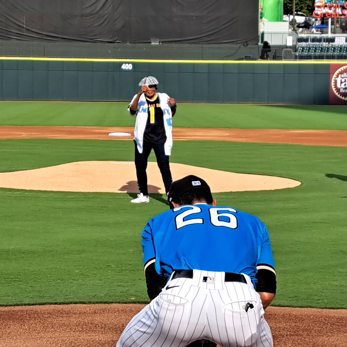 Alma Adams tweet media