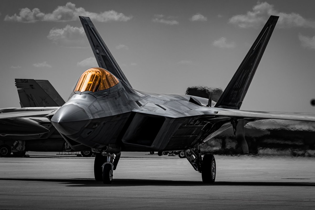 jf__aerospace's tweet image. Hi! I’m Jaiden Floyd!
I’m a photographer who mainly photograph aerospace related subjects! I’m based in here in the Sunshine state.
Proceeds of prints go to @StJude