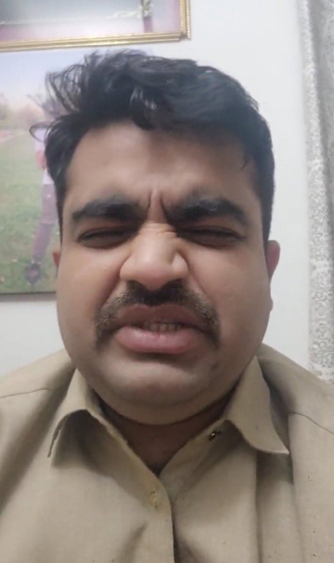 MAAZBALUCH07's tweet photo. زورِ سک بزگہ🥴😫
#دالخور #daalkhor https://t.co/9CzmxGZDhl