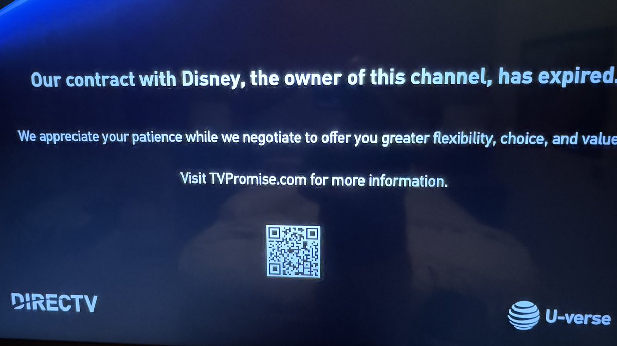 jmeucci's tweet image. How many college football fans who’ve been waiting all day to watch #USCvsLSU are now ready to join a class action suit against  @DIRECTV @WaltDisneyCo @espn? The decision to enrage literally millions of customers makes for great PR &amp;amp; business sense. #Directv #ESPN #ABC #Disney😡