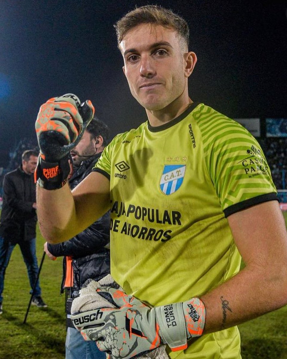 FodenDK's tweet photo. TE AMO TOMÁS 🧤💚 https://t.co/2W4o9M0Dkh