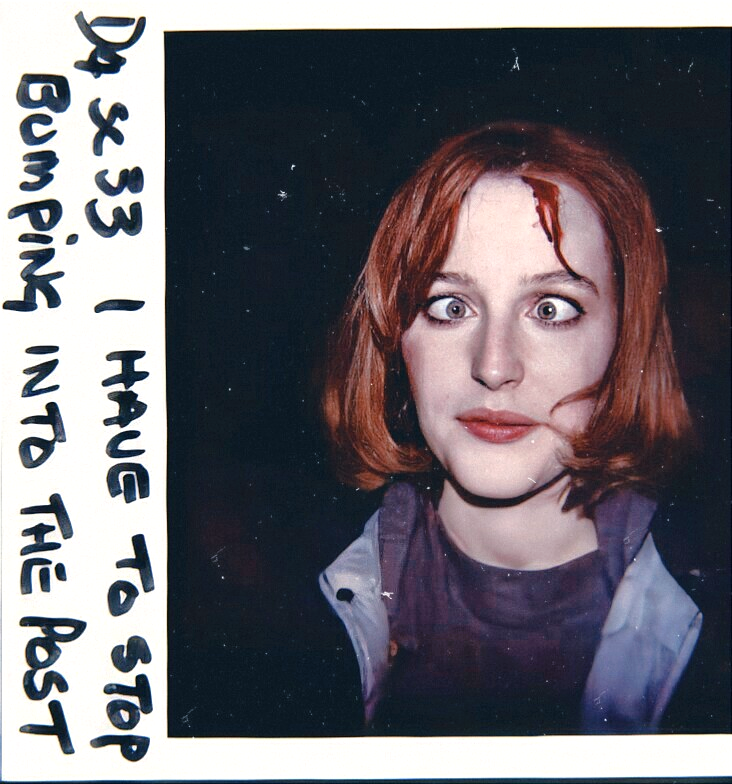 BlackLCult's tweet photo. Gillian Anderson polaroid behind the scenes of "THE X-FILES" https://t.co/lCFY4Rqq2g