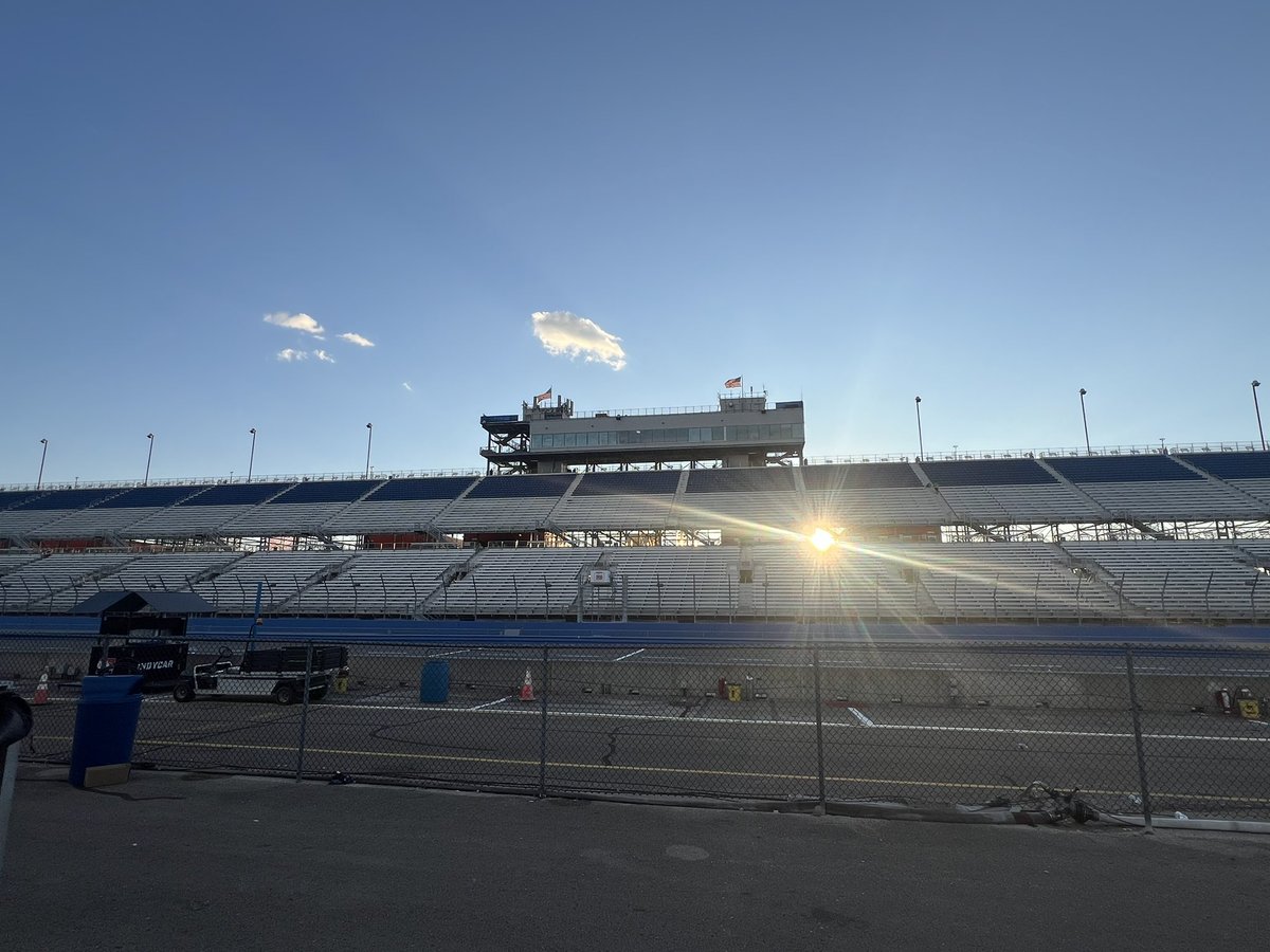 AaronLikens's tweet image. Oh my goodness Milwaukee! I didn’t know what type of race to expect, but after two days in the stand I CAN’T WAIT FOR NEXT YEAR! It just wasn’t on the track, but the knowledge, energy, and enthusiasm from the crowd was INCREDIBLE! Thank you Milwaukee, thank you fans!