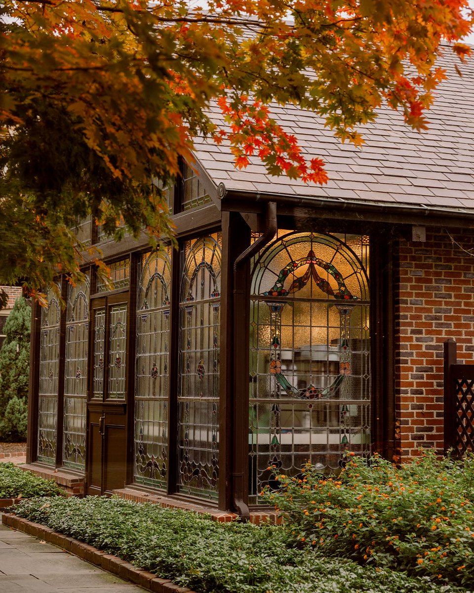 It won’t be long before the leaves begin to change and the vibrant colors of autumn sweep across Kohler. We hope you’ll join us this fall to experience all the beauty in person... 🍂