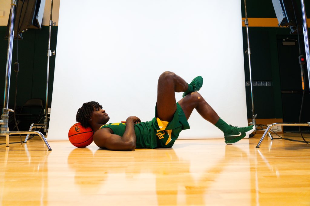 Tounde Yessoufou tweet media