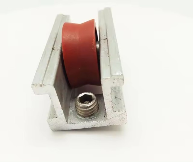 KangdianMetal's tweet image. Upgrade your aluminum sliding windows and doors with our heavy duty pulley wheels! 🏡🚪 Ensure smooth and efficient operation every time.  #DoorRoller #AluminumRoller #BrokenBridge #Julong #WindowRoller  #SteelWindowHardware
#FrictionStayForWindow julongroller.com