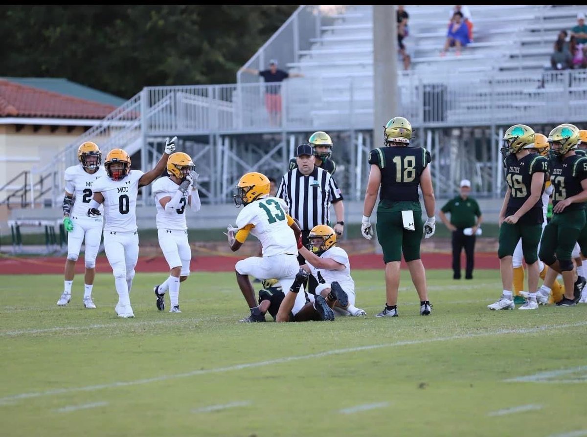 ckelley4_'s tweet photo. First INT of the season followed by a Tackle for loss. Battled a small nagging injury. Bye week upcoming!
@CoachTillman 
@CoachKnoxMCC 
@SpaceCoastO 
@ballcoachbobby 
@BroganMcNab2026 
@nflores_671 
@noah_ostrander 
@Willstewart_25 
@HarlanP3at 
@321_ezraengle 
@ramel_hrndz https://t.co/2QrszMYOGF