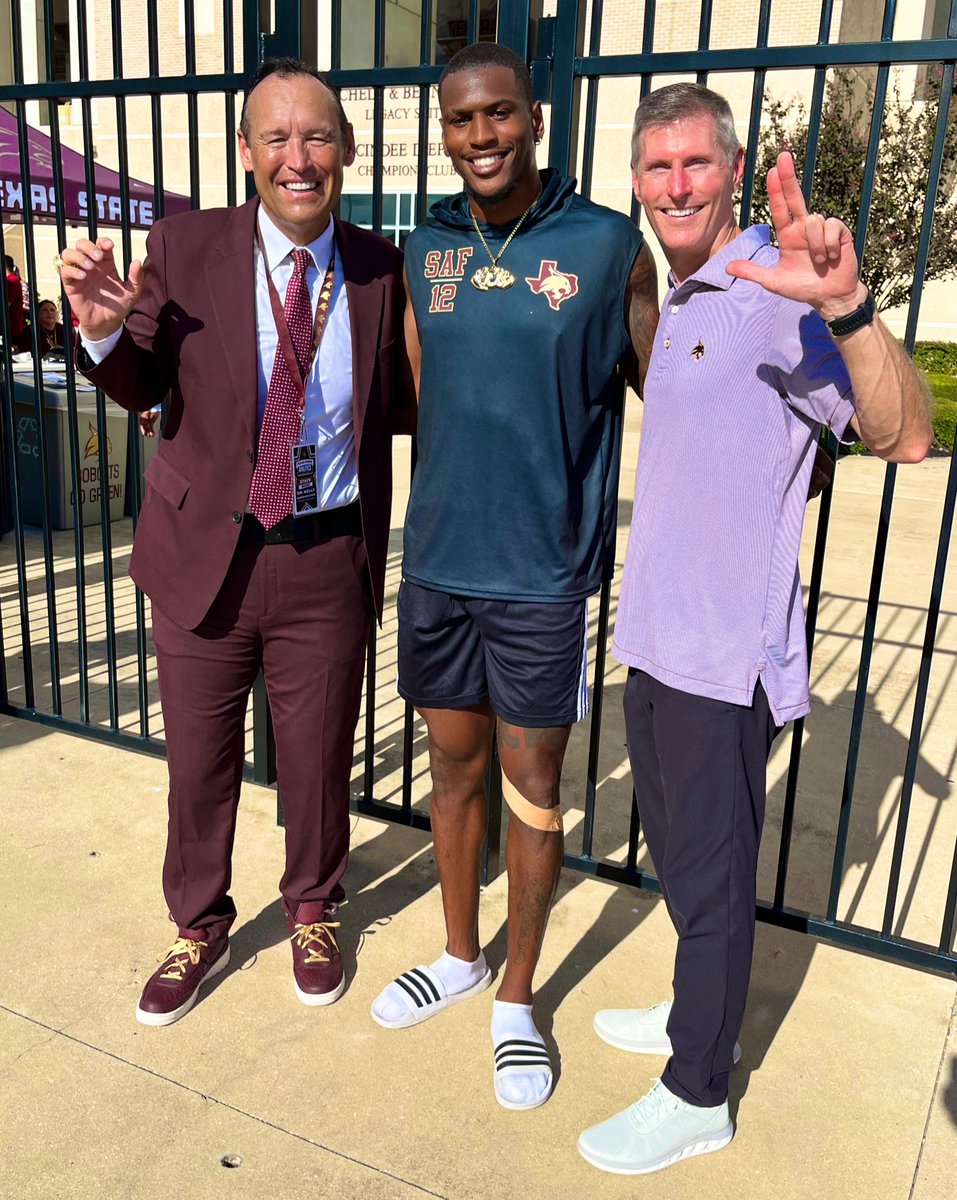 kdamp's tweet photo. @TXSTATEFOOTBALL @txstatealumni Fun ribbon-cutting on the new @ufcu Stadium! Thank you, @TXSTATEFOOTBALL’s  @toryspears8 (our student ribbon cutter), CEO Michael Crowl, and Chris Turnley (who is also a Bobcat dad)!🐾 https://t.co/WsKcE5LSCh