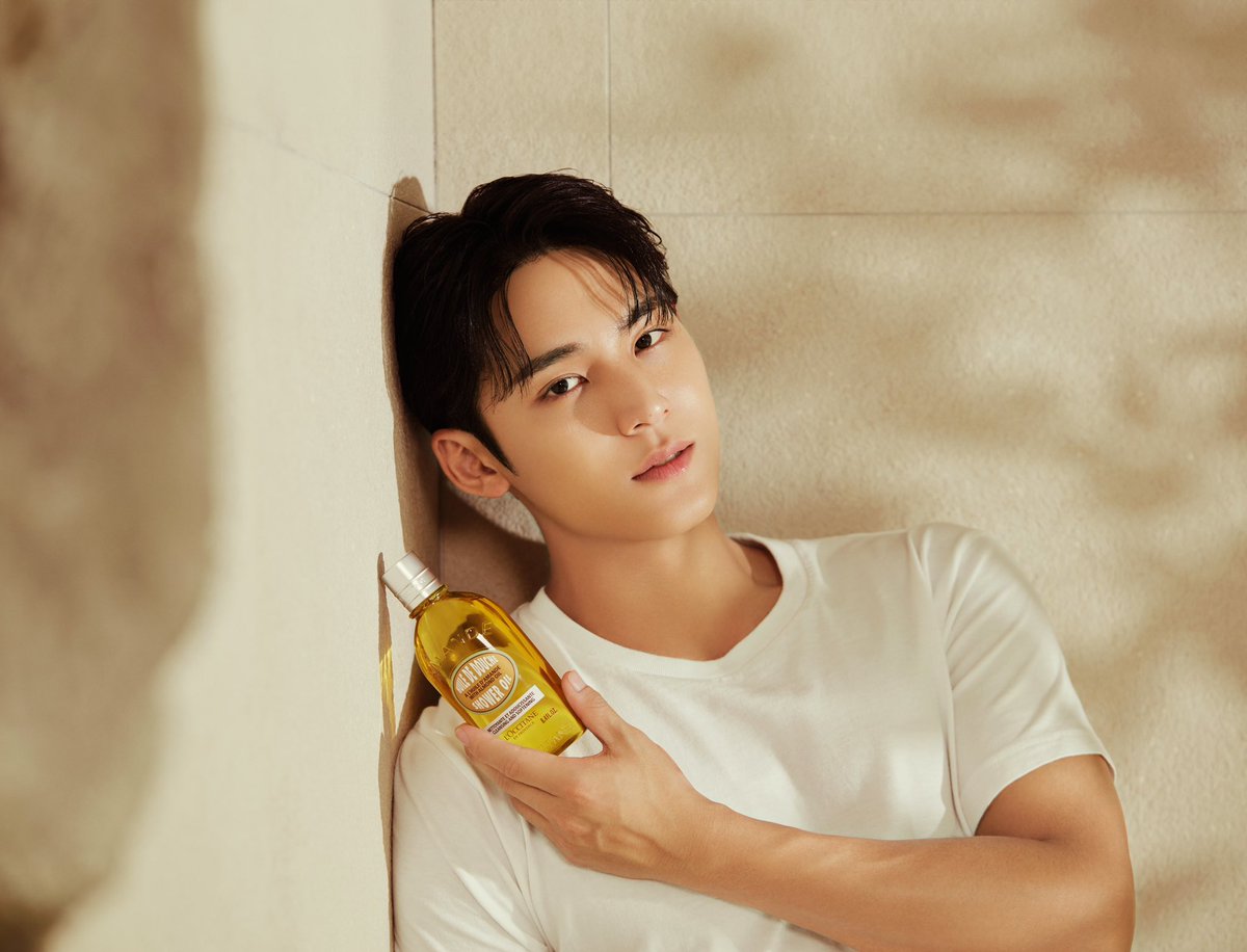 loccitane_jp's tweet image. L’OCCITANE with MINGYU 新キャンペーン #TakeTimeForYourself がいよいよ始まります。
 
#MINGYU も愛用する #アーモンドシャワーオイル をぜひご体験ください。
 
詳細は公式インスタグラムをチェック▼
bit.ly/3XgL43o

#洗うオイル
#loccitane #ロクシタン