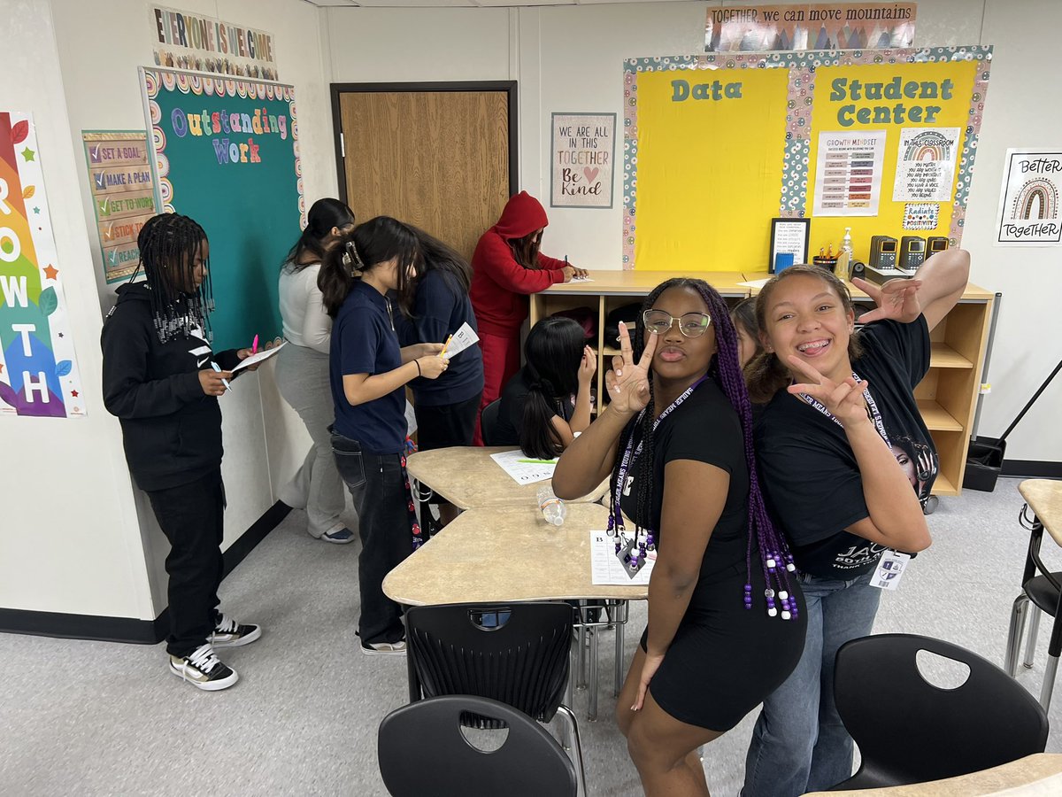 MsDRobyAISD's tweet photo. It’s been a busy 10 days in the Dragon Village! @SadlerMeansYWLA @lmamerson @AngelWilson36 https://t.co/a4FMA5xosV