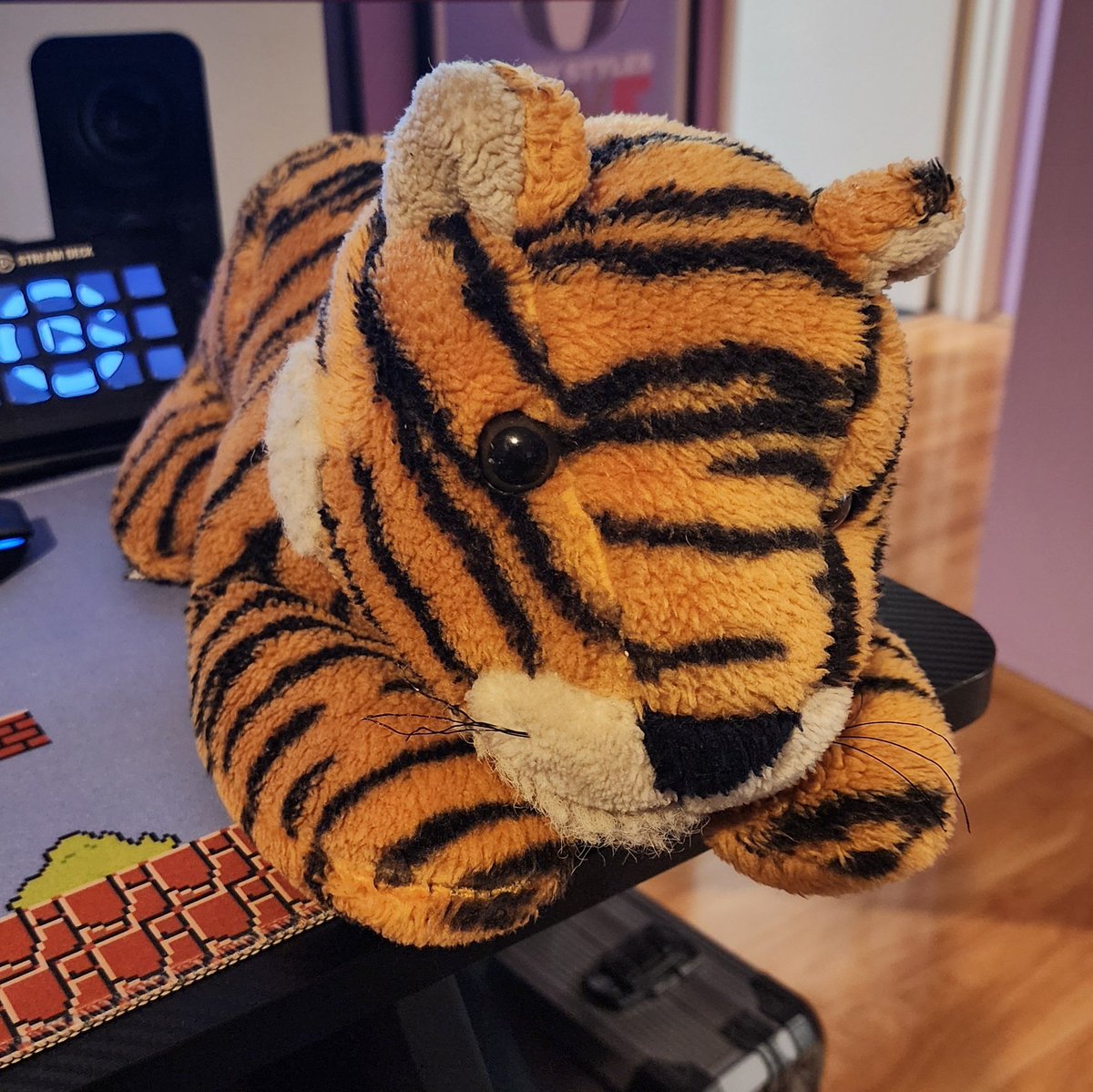 Hey Buddy, Nice Podcast! With Brogan & Wayne 🧀🛍️ tweet media