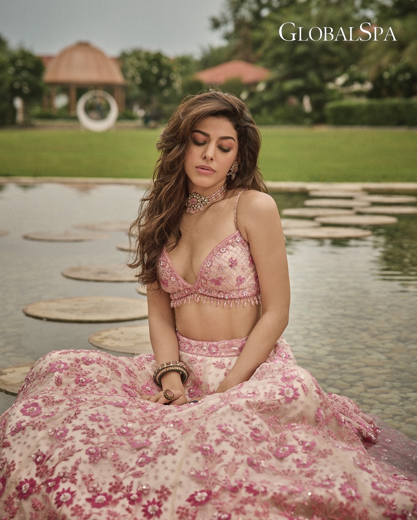 GWc2mwub0AAIjoS?format=jpg&name=large