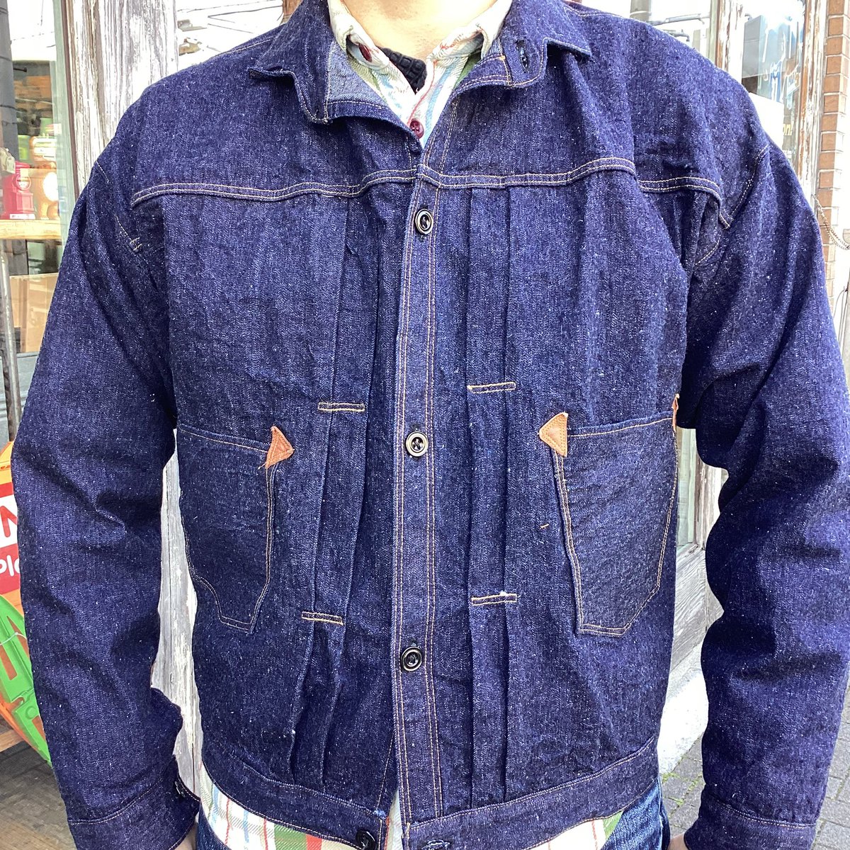 porkys_jeans's tweet photo. 入荷情報!(再入荷)
Warehouse「Greenbaum Lot.2214 “1880 Heavy Leather Bound Jumper”」¥38500
#porkys #ポーキーズ
#kyoto #京都
#アメカジ #円町
#入荷情報
#warehouse #ウエアハウス
#greenbaum #グリーンバウム
#denimjacket #デニムジャケット https://t.co/iaHMXIH3kl