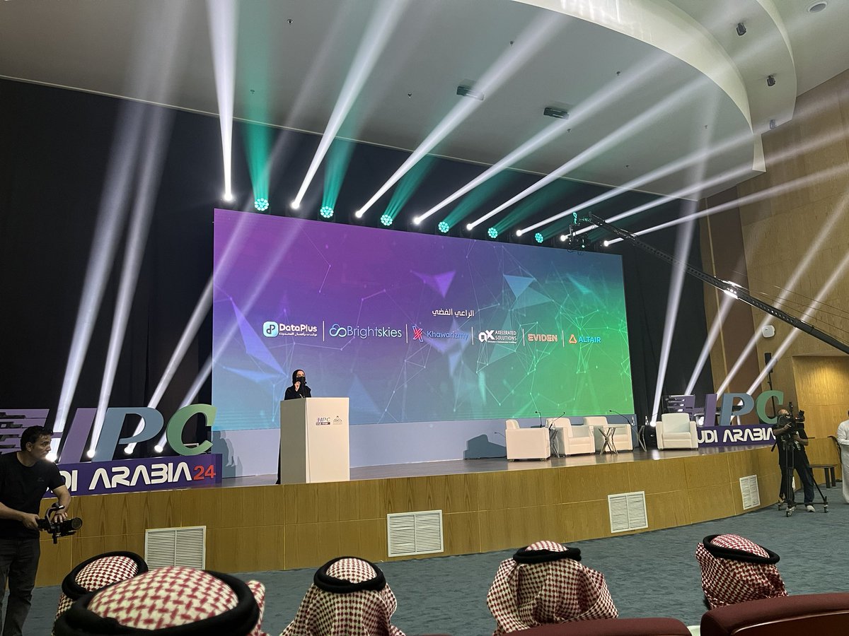 Kick off of Saudi HPC and AI 2024 at King Khaled University <a href="/kkueduksa/">جامعة الملك خالد</a> in Abha. Opening by Dr Areej the organizing committee chair. Theme of the conference: Resilience and sustainability: Harnessing HPC and AI for Climate, Natural Resources, and Agriculture