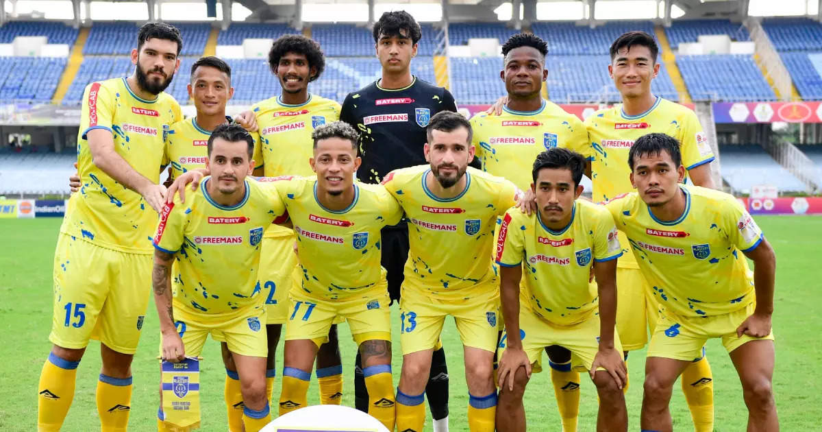 prvthykrishnan's tweet image. ഈ സീസണിൽ കേരള‌‌ ബ്ലാസ്റ്റേഴ്സിന് അണിനിരത്താൻ സാധിക്കുന്ന ഏറ്റവും മികച്ച സ്റ്റാർട്ടിങ് ഇലവൻ ഇങ്ങനെ. #KeralaBlastersFC #Manjappada #ISL dlvr.it/TChLXK