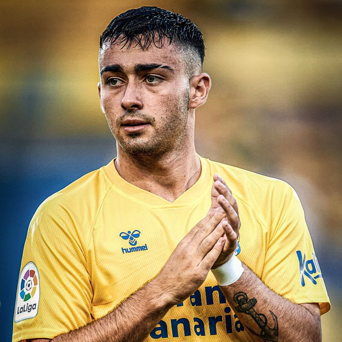 i0_119's tweet image. اللاعب موافق وناديه موافق
كل مافي الأمر ان الصفقة تحتاج تمويل لإتمامها
ممثل الوطن في أكبر محفل عالمي للأندية
يحتاج دعمكم 🙏🏻💙💙

#احسموا_صفقه_موليرو
@SaadBinSoliman