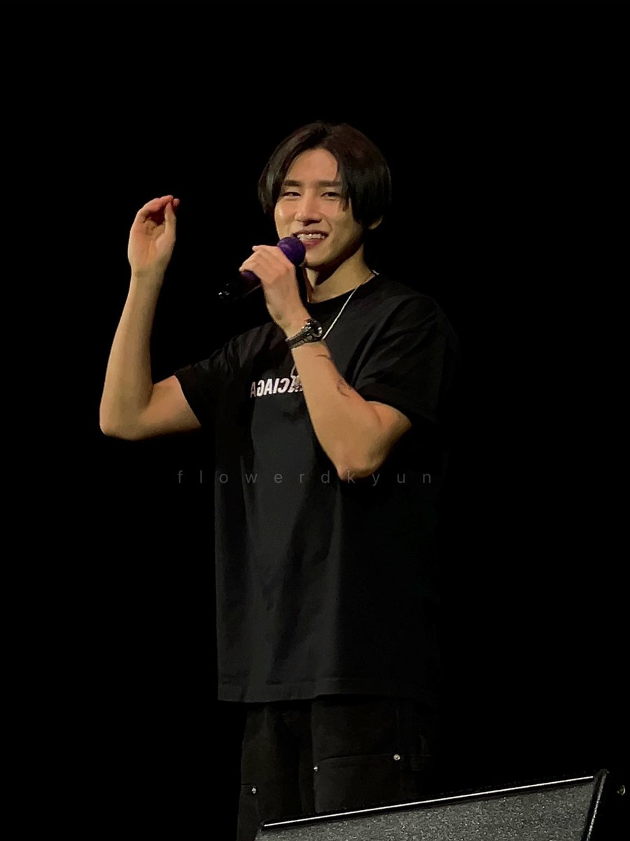 changkyun has the prettiest smile ):
-
#아이엠 #IM_OffTheBeat_IN_LA