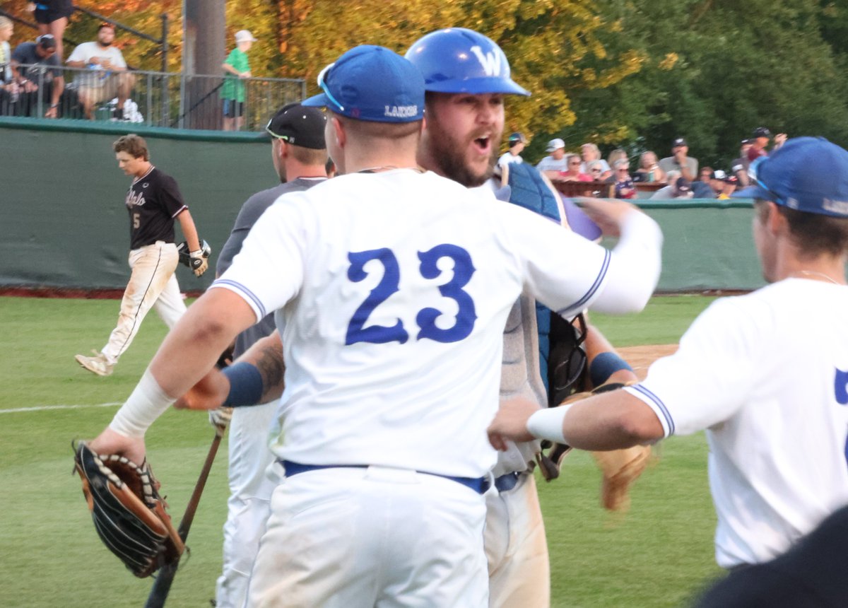 MinnBaseball's tweet image. CLASS C (Green Isle)
@WaconiaLakers reach the championship game for the first time since 2011, defeating Buffalo 6-3. Sam Schiffman delivered a key two-run double, while draftee Ansen Dulas pitched seven quality innings
minnesotabaseballassociation.org/class-c-green-…