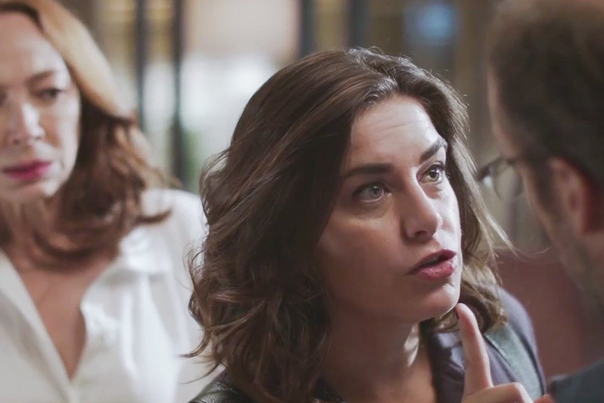 otpqueens's tweet image. "yo no amenazo. yo advierto."
— javiera badass cáceres