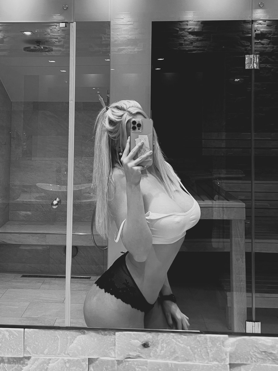 ━ 𝐂𝐥𝐚𝐫𝐤𝐞 tweet media