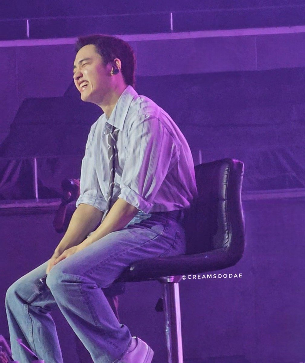creamsoodae's tweet photo. I sing my heart out when he's on my playlist but iba parin pag siya na kumanta ng LIVE..
I wanted to savor his vocals and take it all in, as if kasalanan huminga. 
KYUNGSOO IS THAT GOOD ✨️✨️✨️ https://t.co/jyMtUvlodl