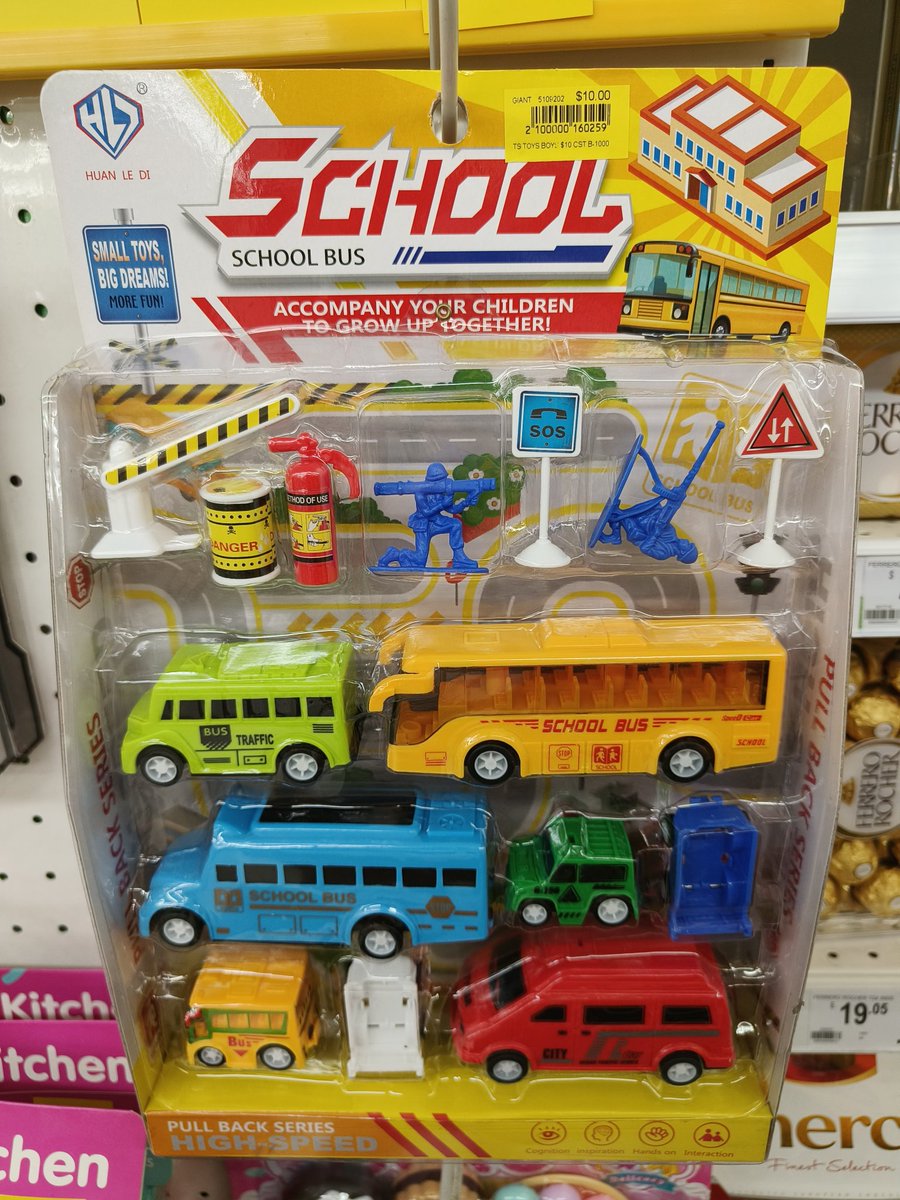 Chin Yong tweet media