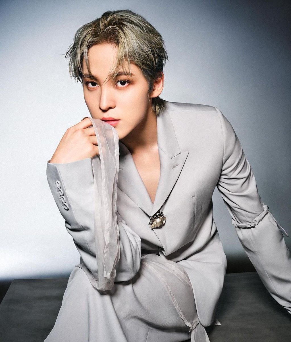 #YUNHO will attend  Kwak Hyun Joo Collection ‘Look At The Thread’ Show at Seoul Fashion Week on september 7th

#ATEEZ #에이티즈 <a href="/ATEEZofficial/">ATEEZ(에이티즈)</a>