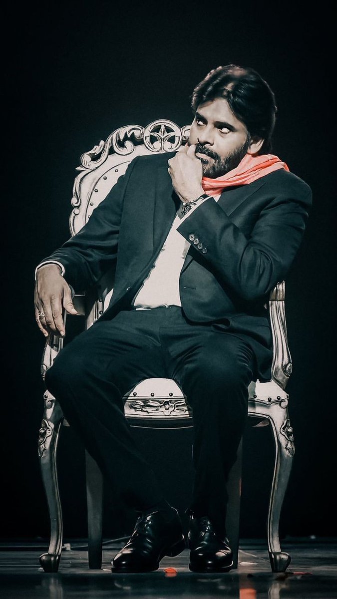 OO7Thebatman's tweet photo. #HBDPavanKalyan #Powerstar #HappyBirthdayPawanaKalyan #PawanaKalyan #Pawan_Kalyan #MEGASTAR #actorpawan https://t.co/bcJ60U6WUo