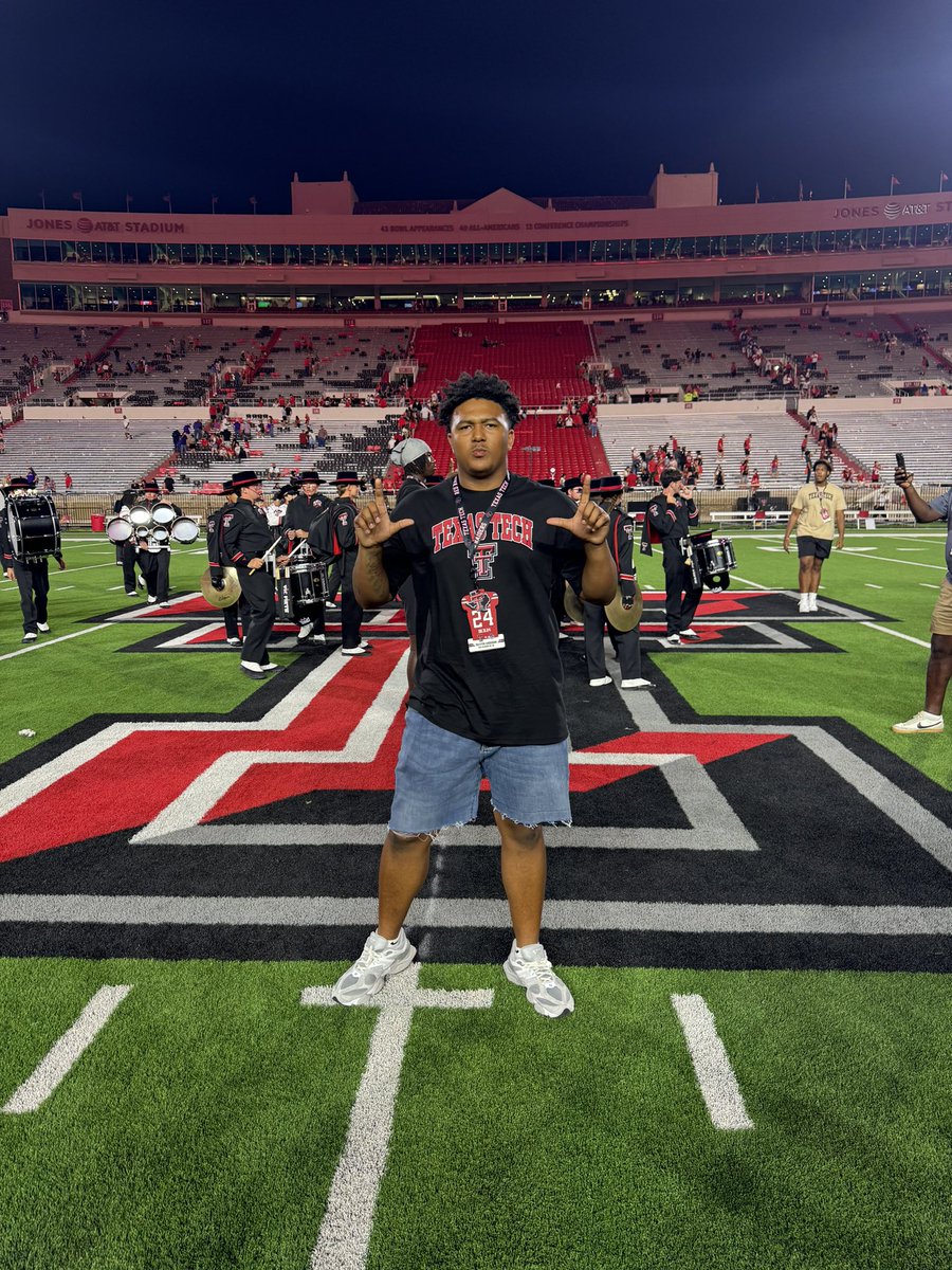 Shavien Anderson (@shavienanderson) on Twitter photo I wait to thank <a href="/TexasTechFB/">Texas Tech Football</a> for the invite I had a great time down there <a href="/jwalshrattler/">Coach John Walsh</a> <a href="/RedRaiderSports/">RedRaiderSports.com</a> <a href="/jkbtjc_53/">James Blanchard 🌵</a> I wait to thank <a href="/TexasTechFB/">Texas Tech Football</a> for the invite I had a great time down there <a href="/jwalshrattler/">Coach John Walsh</a> <a href="/RedRaiderSports/">RedRaiderSports.com</a> <a href="/jkbtjc_53/">James Blanchard 🌵</a>