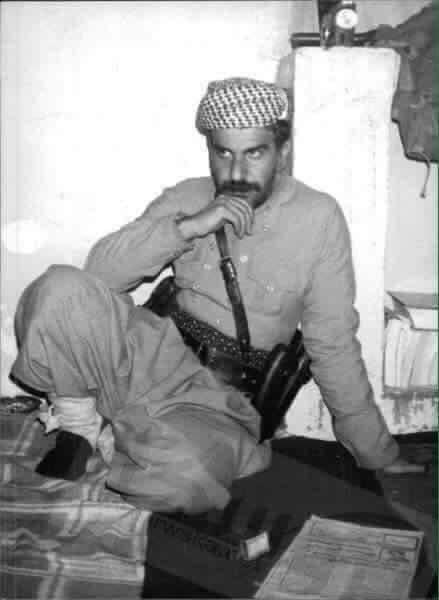 ewnim3's tweet photo. یادی و ناوی بەرزۆ بەرێز بێت ‘کاک سەدیق کەمانگەر، زمانی ئاگرینی شۆرش 🔥🚩
#کاک سەدیق کەمانگەر 🔥 https://t.co/qDNBznx96p
