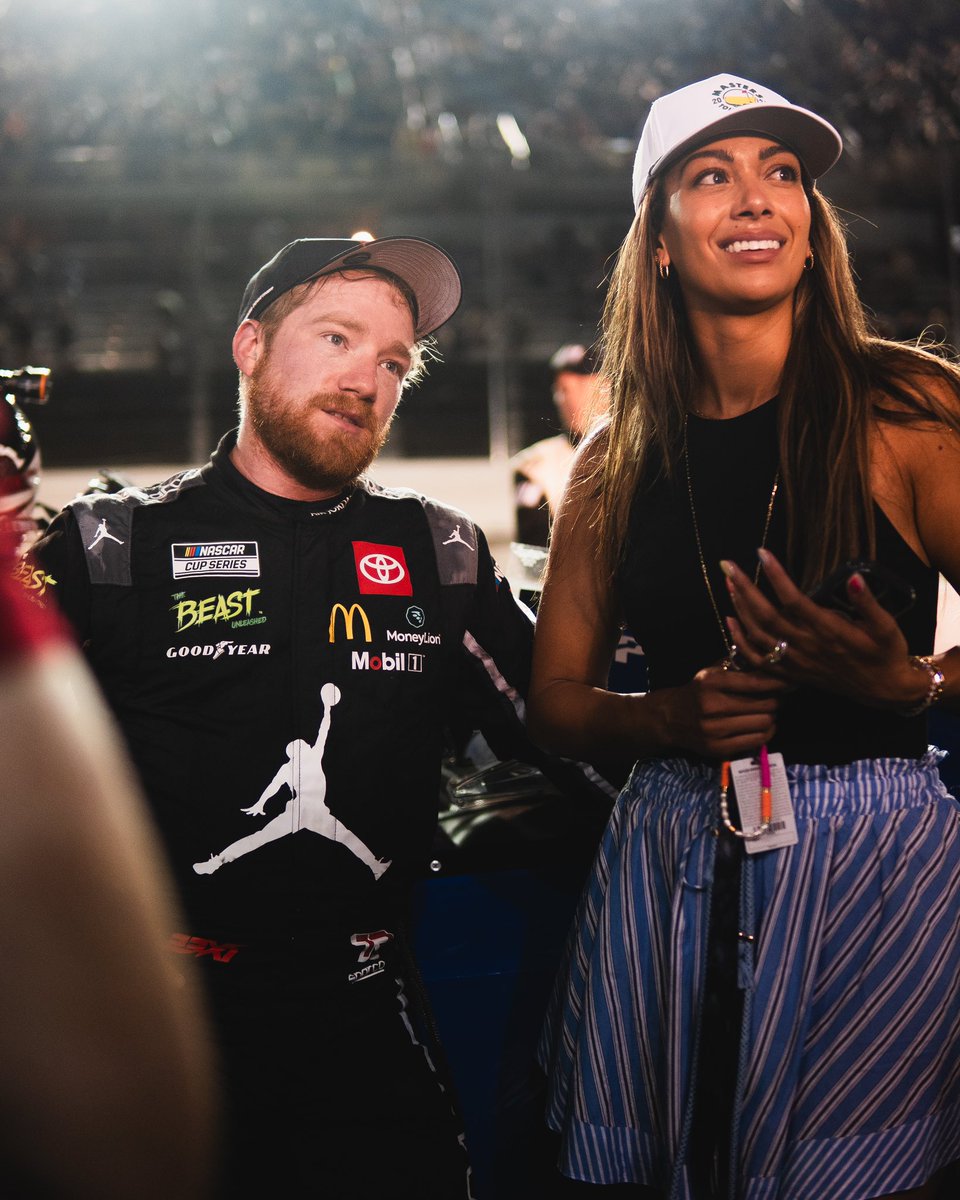 Tyler Reddick tweet media