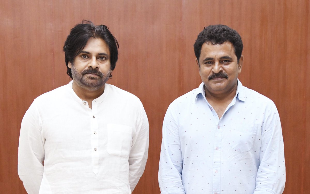 Happy birthday Deputy chief minister Pwankalyan garu💐💐💐

#HappyBirthdayPawanKalyan