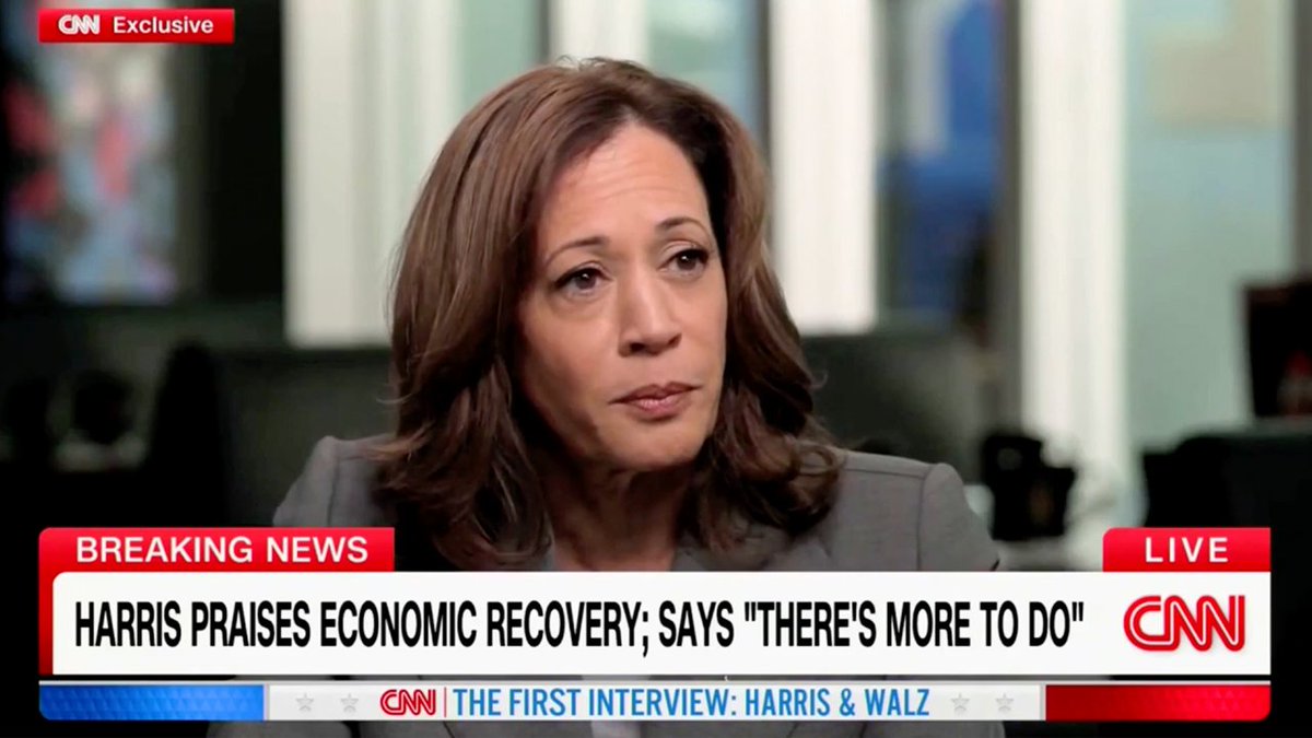 S_wayne1's tweet photo. 43 days: Kamala Harris has yet to do formal press conference since emerging as Democratic nominee https://t.co/24OL1Wnzz3 https://t.co/rRHPLRxFnC
