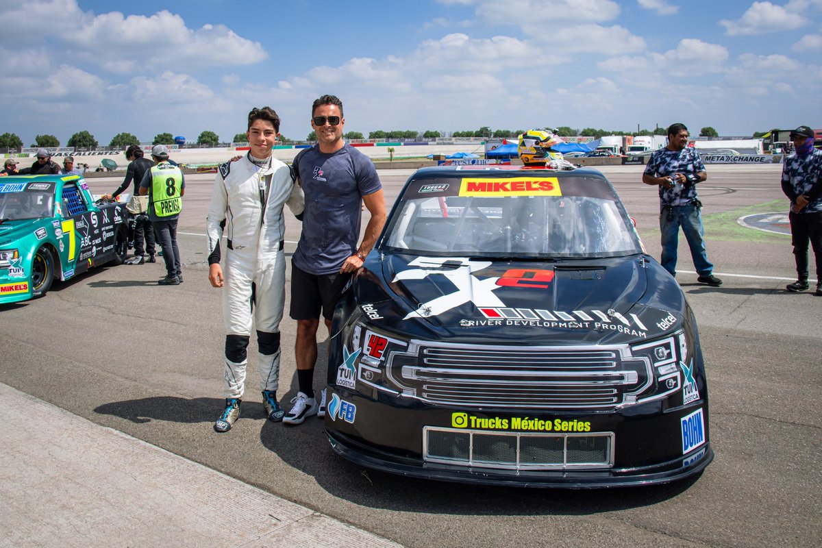 Diego Mendeztorres (@diemendeztorres) on Twitter photo Gran Debut en la categoría <a href="/TrucksMexico/">Trucks México Series</a> cerrando en cuarto lugar de novatos (P4) y doce lugar general (P12) gran resultados para el equipo y muy agradecido. 🤝
Seguiremos trabajando para llegar más listo que nunca para la siguiente Fecha este 20/21 de Septiembre en Querétaro. Gran Debut en la categoría <a href="/TrucksMexico/">Trucks México Series</a> cerrando en cuarto lugar de novatos (P4) y doce lugar general (P12) gran resultados para el equipo y muy agradecido. 🤝
Seguiremos trabajando para llegar más listo que nunca para la siguiente Fecha este 20/21 de Septiembre en Querétaro.