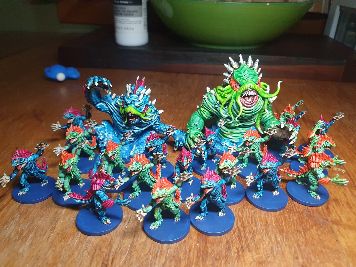 swarthy_swabs's tweet image. Painted for a friend #unfathomable