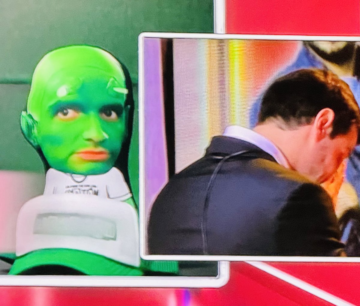 filtros_el's tweet photo. Y se burlaban de la reacción de Arath jajaja
#LCDFMX2 #LCDLFMX #LaCasaDeLosFamosoMx2 #LaCasaDeLosFamososMex https://t.co/jlPYFuGJsp