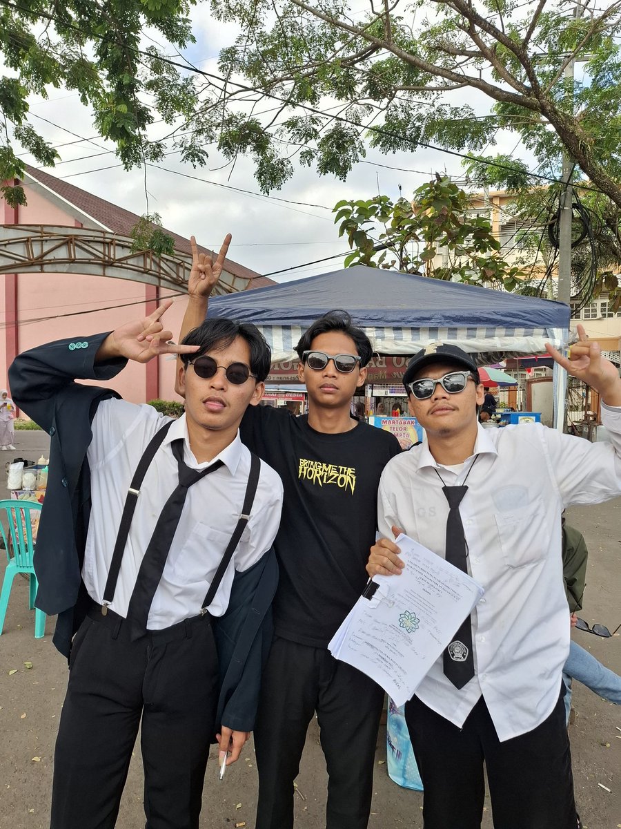 RivanFaz's tweet photo. trio dragon https://t.co/stJid1vHR4