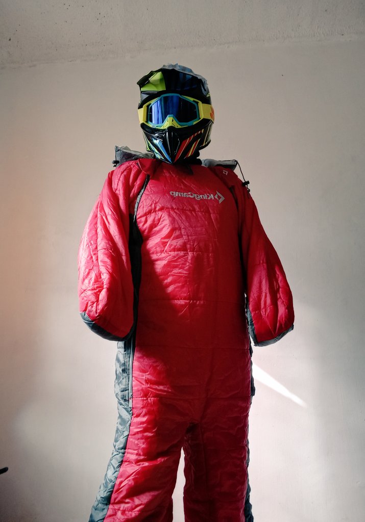 I'm cozy in here ☺️