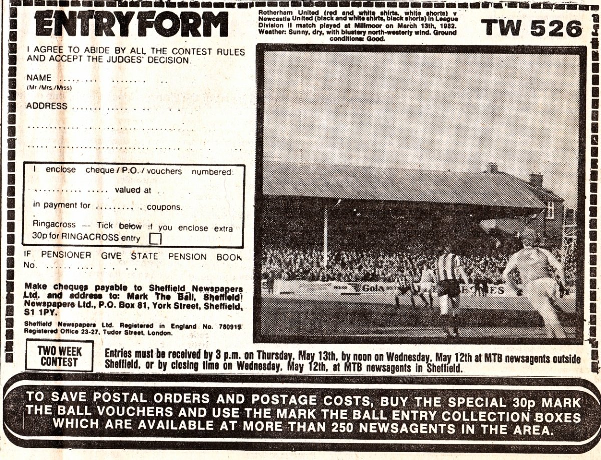 footballmemorys's tweet image. Spot The Ball

#SpotTheBall #Newspapers #Competitions