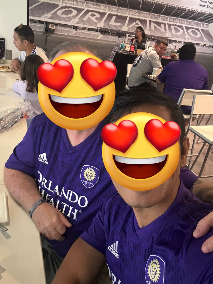 TestoReson's tweet image. Date night at the box!