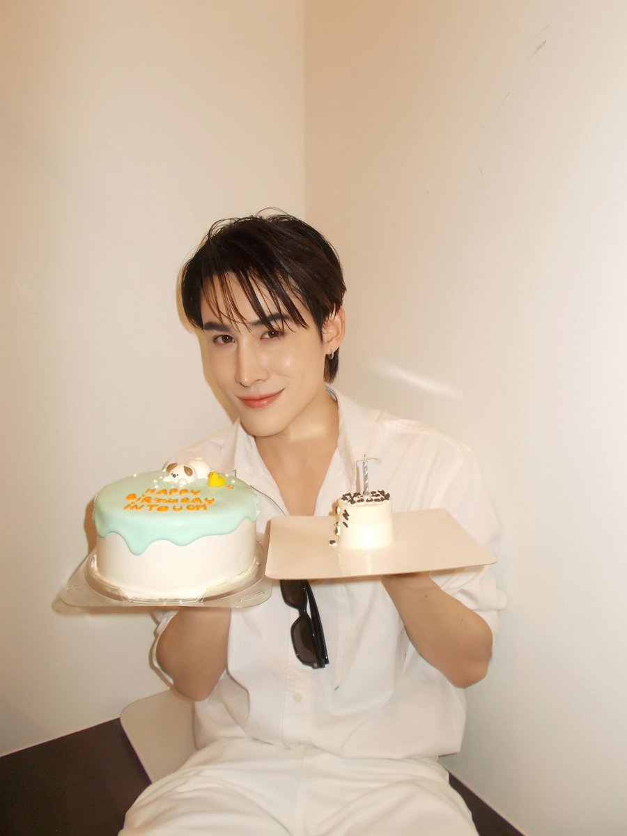 in_intouchh's tweet photo. Happy birthday to me 
#in_intouchh 
#24thINTOUCHDAY https://t.co/eShcdSbJhr